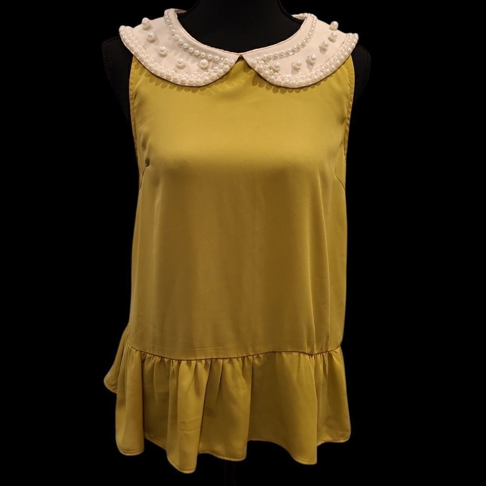 Hot and Delicious sz S pearl collar top, vintage
